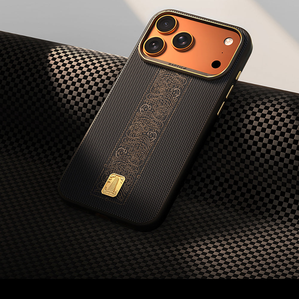 Apple iPhone 17 Pro Kılıf M-safe Şarj Özellikli Raptic Aramid Dual Rise Serisi 24 Ayar Altın Kaplamalı Kapak