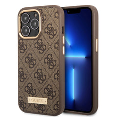 Apple iPhone 14 Pro Max Kılıf Guess Orjinal Lisanslı M-safe Şarj Özellikli 4G Desenli PU Metal Plaka Klasik Logolu Kapak