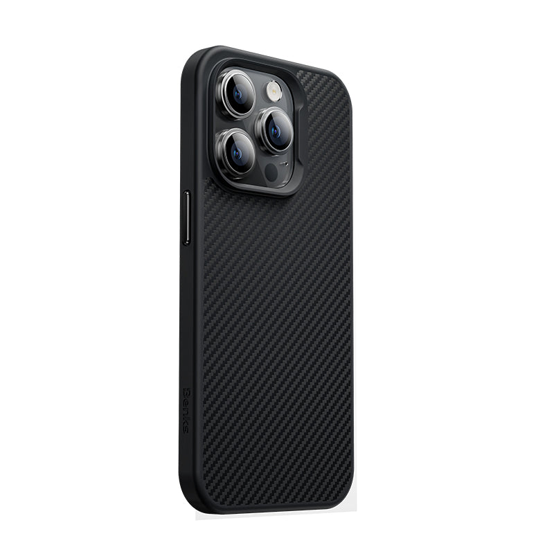 Apple iPhone 14 Pro Max Kılıf Karbon Fiber M-safe Şarj Özellikli Benks 600D Hybrid Kevlar Kapak