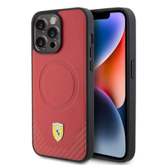 Apple iPhone 15 Pro Max Kılıf Ferrari Orjinal Lisanslı M-safe Şarj Özellikli Metal Logolu PU Karbon Kapak