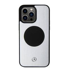 Apple iPhone 15 Pro Max Kılıf Mercedes Benz Orjinal Lisanslı M-safe Şarj Özellikli Alüminyum Arka Yüzey Metal Yıldız Logolu Kapak
