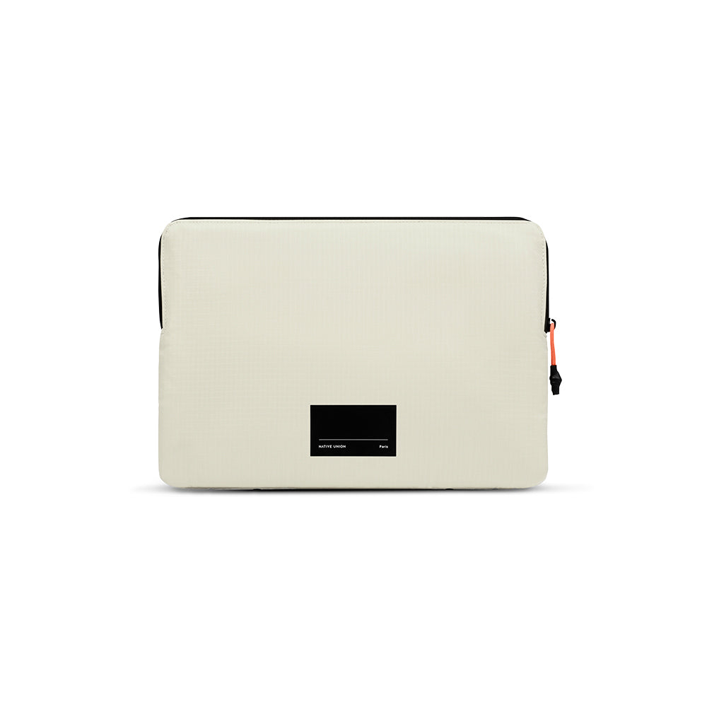 Native Uninon Ultralight Sleeve Serisi Su Geçirmez Ripstop Kumaş 16 inç Macbook Çantası
